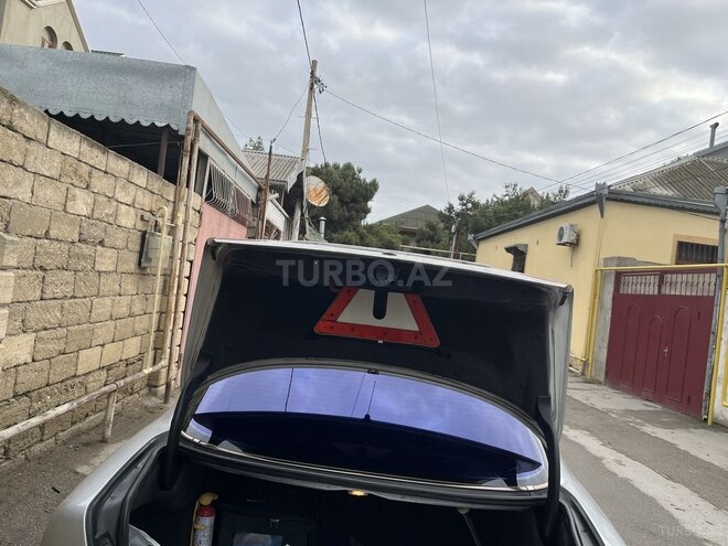 Mercedes E 270 2000, 315,000 km - 2.7 l - Bakı