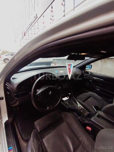 BMW 525 1999, 258,000 km - 2.5 l - Bakı