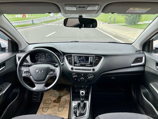 Hyundai Accent 2018, 110,000 km - 1.6 l - Bakı