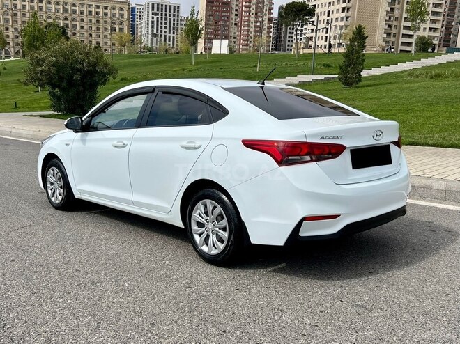 Hyundai Accent 2018, 110,000 km - 1.6 l - Bakı