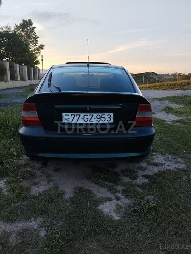 Opel Vectra 1996, 190,000 km - 2.0 l - Qazax