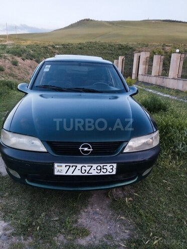 Opel Vectra 1996, 190,000 km - 2.0 l - Qazax