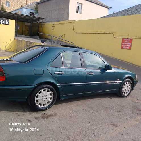 Mercedes C 220 1999, 372,000 km - 2.2 l - Bakı
