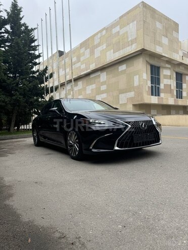 Lexus ES 300h 2023, 3,500 km - 2.5 l - Bakı