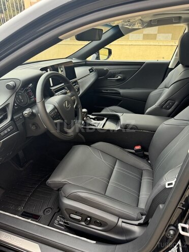 Lexus ES 300h 2023, 3,500 km - 2.5 l - Bakı