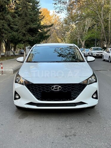 Hyundai Accent 2021, 80,000 km - 1.6 l - Bakı