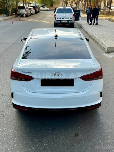 Hyundai Accent 2021, 80,000 km - 1.6 l - Bakı