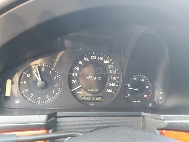 Mercedes E 220 d 2007, 330,000 km - 2.2 l - Bakı