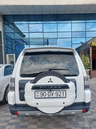 Mitsubishi Pajero 2008, 286,000 km - 3.0 l - Bakı