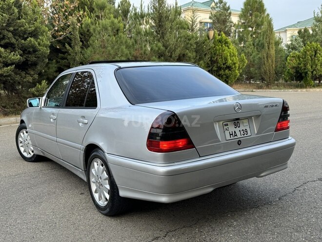 Mercedes C 200 1998, 298,000 km - 2.0 l - Saatlı