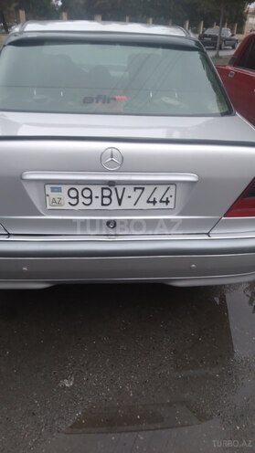 Mercedes C 220 1998, 230,000 km - 2.2 л - Kürdəmir