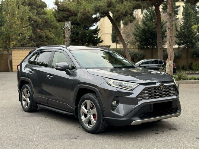 Toyota RAV4 2019, 95,000 km - 2.0 l - Bakı
