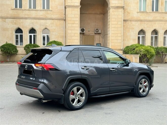 Toyota RAV4 2019, 95,000 km - 2.0 l - Bakı