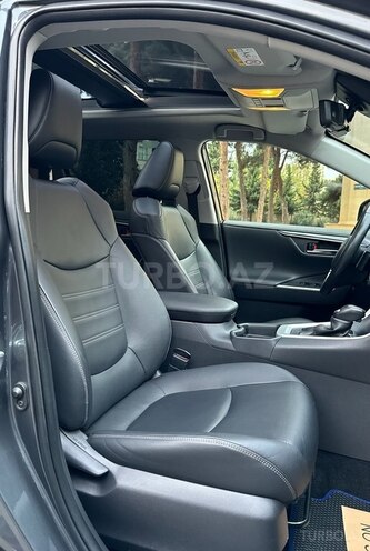 Toyota RAV4 2019, 95,000 km - 2.0 l - Bakı