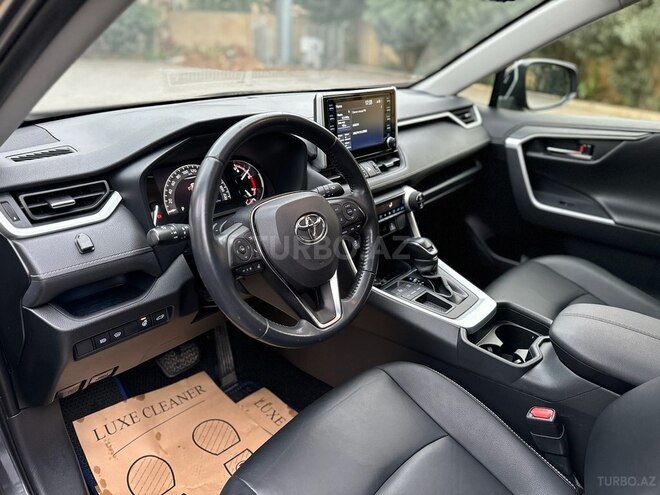 Toyota RAV4 2019, 95,000 km - 2.0 l - Bakı