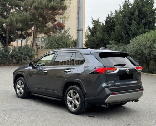 Toyota RAV4 2019, 95,000 km - 2.0 l - Bakı