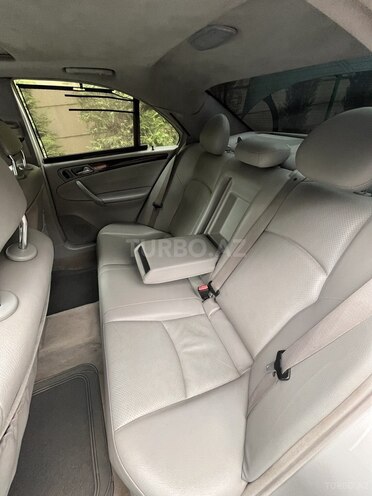 Mercedes C 240 2002, 249,046 km - 2.6 л - Bakı