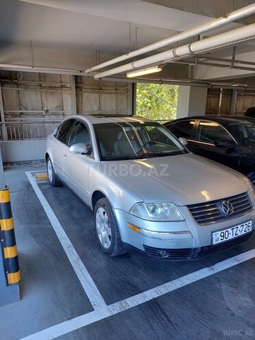 Volkswagen Passat 2004, 270,000 km - 1.8 л - Bakı