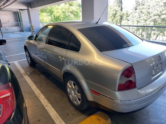 Volkswagen Passat 2004, 270,000 km - 1.8 л - Bakı