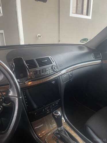 Mercedes E 220 d 2008, 322,345 km - 2.2 l - Qazax