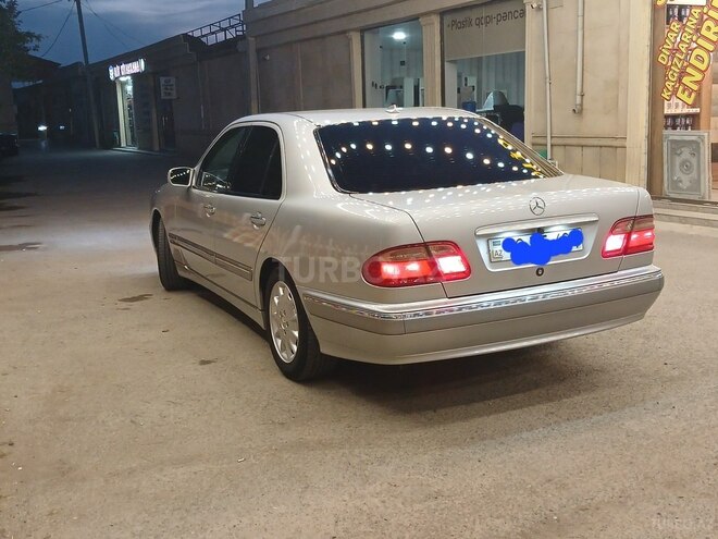 Mercedes E 240 2000, 290,000 km - 2.4 l - Şirvan
