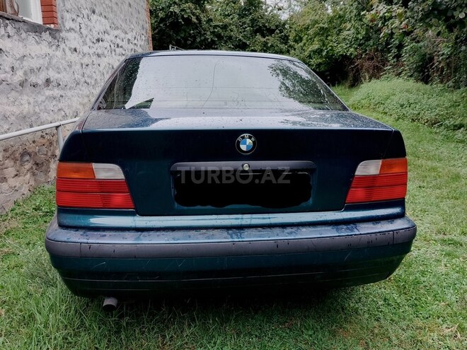 BMW 316 1994, 370,128 km - 1.6 л - Zaqatala