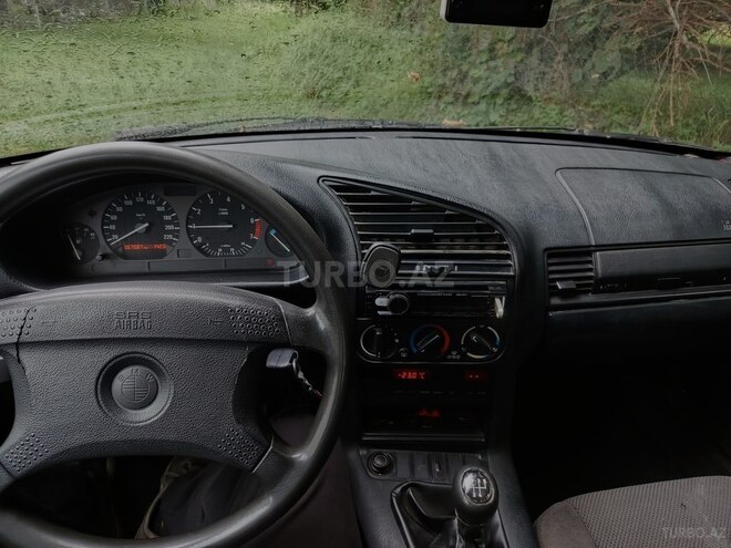 BMW 316 1994, 370,128 km - 1.6 л - Zaqatala
