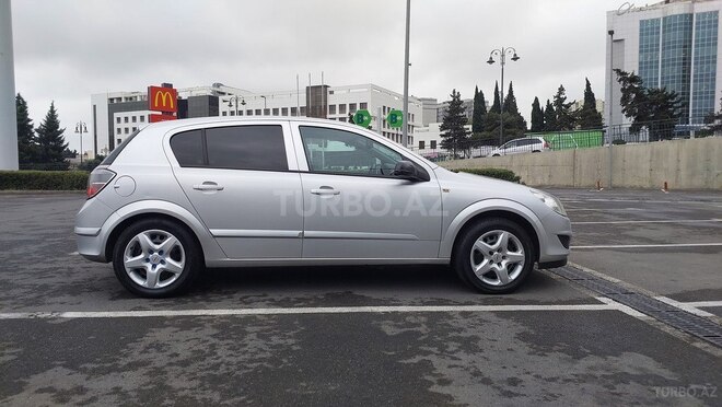 Opel Astra 2007, 191,000 km - 1.4 l - Bakı