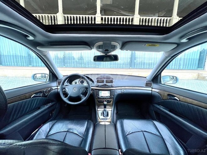 Mercedes E 240 2002, 286,865 km - 2.4 l - Sumqayıt