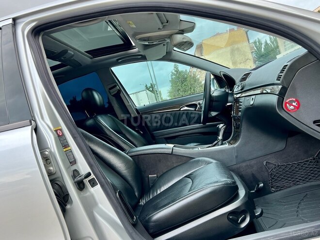 Mercedes E 240 2002, 286,865 km - 2.4 l - Sumqayıt