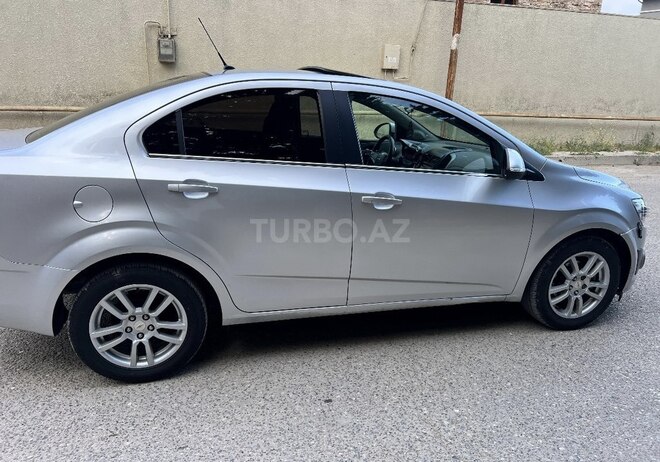 Chevrolet Aveo 2015, 215,000 km - 1.6 l - Bakı