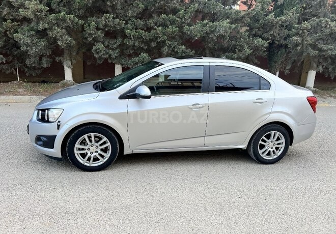Chevrolet Aveo 2015, 215,000 km - 1.6 l - Bakı