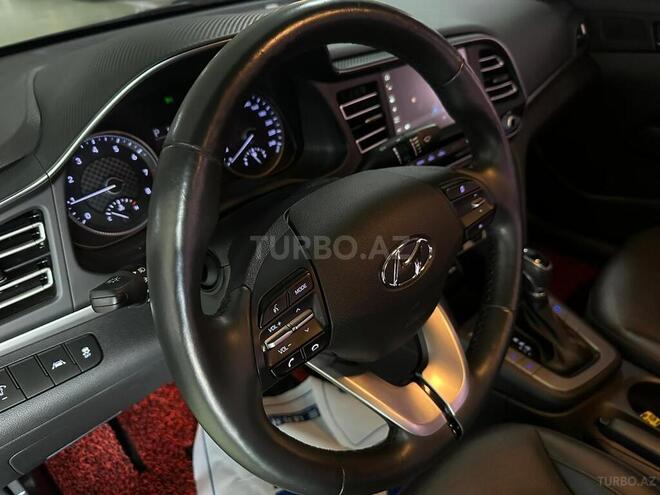 Hyundai Elantra 2019, 173,514 km - 1.6 l - Bakı
