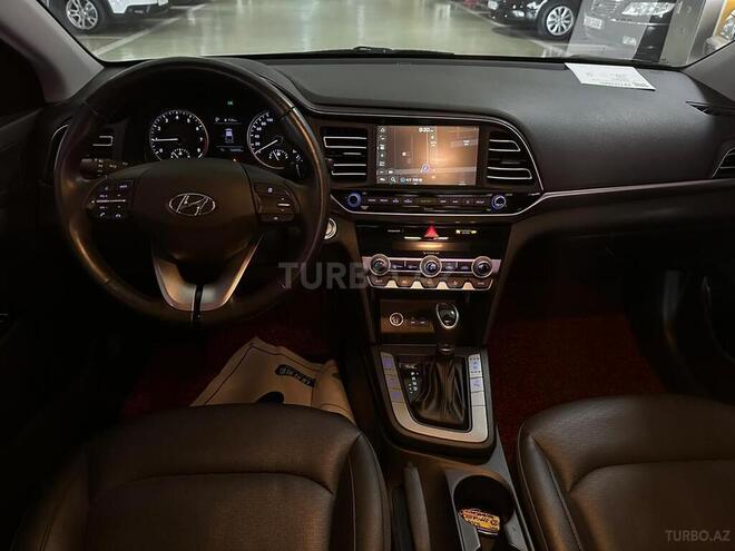 Hyundai Elantra 2019, 173,514 km - 1.6 l - Bakı