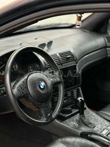 BMW 525 2001, 300,000 km - 2.5 l - Bakı