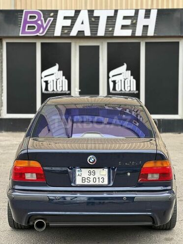 BMW 525 2001, 300,000 km - 2.5 l - Bakı