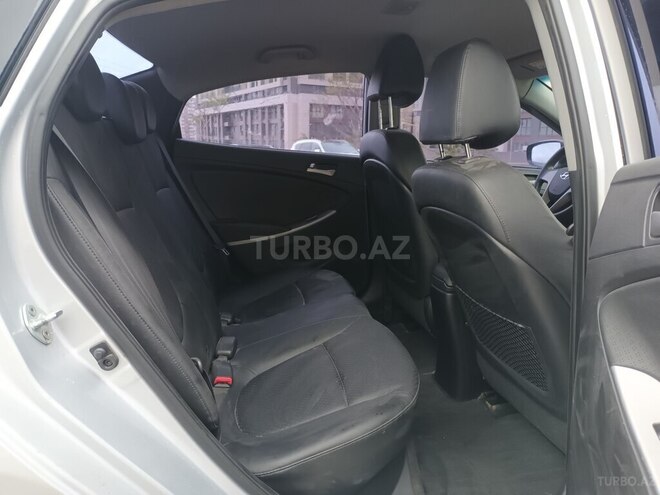 Hyundai Accent 2016, 129,000 km - 1.6 l - Bakı