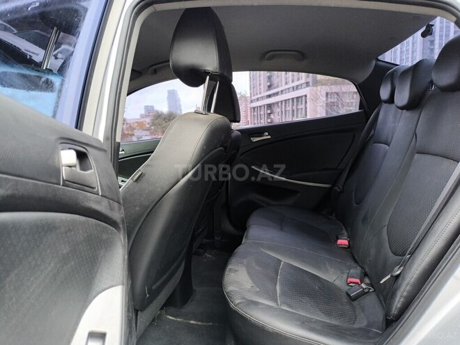 Hyundai Accent 2016, 129,000 km - 1.6 l - Bakı