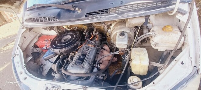 GAZ 3302-744 2008, 300,000 km - 2.4 л - Qusar