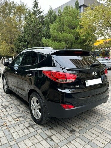 Hyundai ix35 2011, 122,000 km - 2.0 l - Bakı