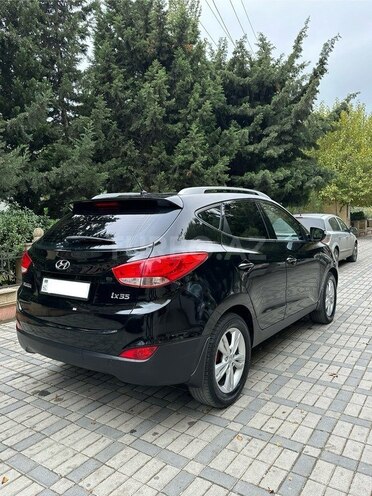 Hyundai ix35 2011, 122,000 km - 2.0 l - Bakı