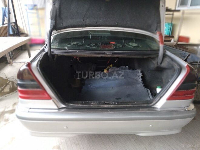 Mercedes C 220 1998, 230,000 km - 2.2 л - Kürdəmir