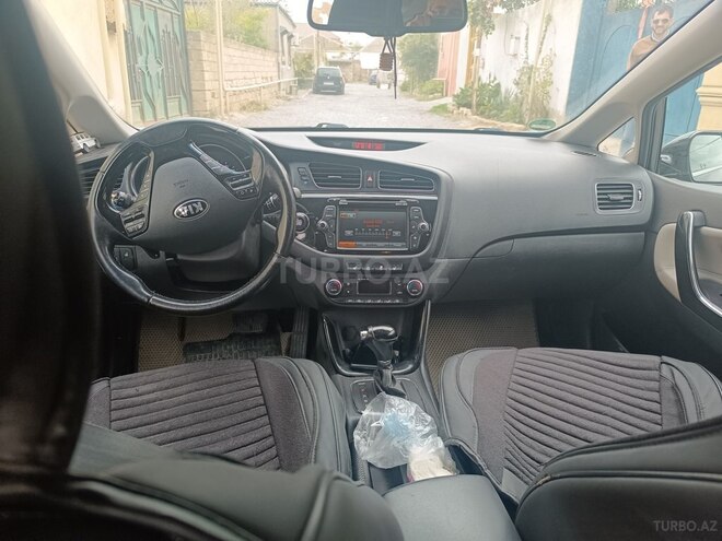 Kia Ceed 2014, 170,000 km - 2.0 l - Bakı