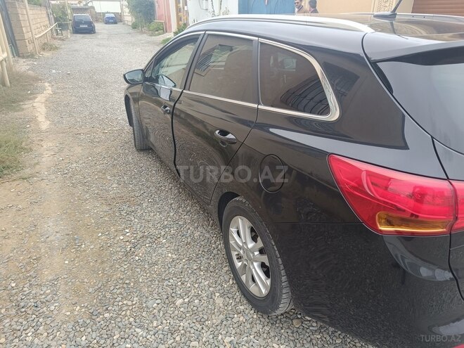 Kia Ceed 2014, 170,000 km - 2.0 l - Bakı