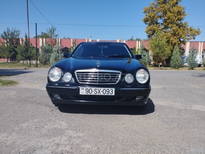 Mercedes E 240 2002, 490,000 km - 2.4 л - Beyləqan