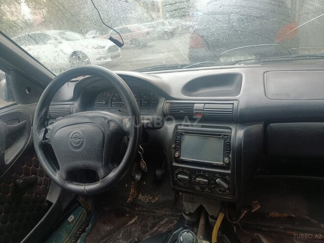 Opel Vectra 1997, 352,800 km - 1.6 л - Bakı