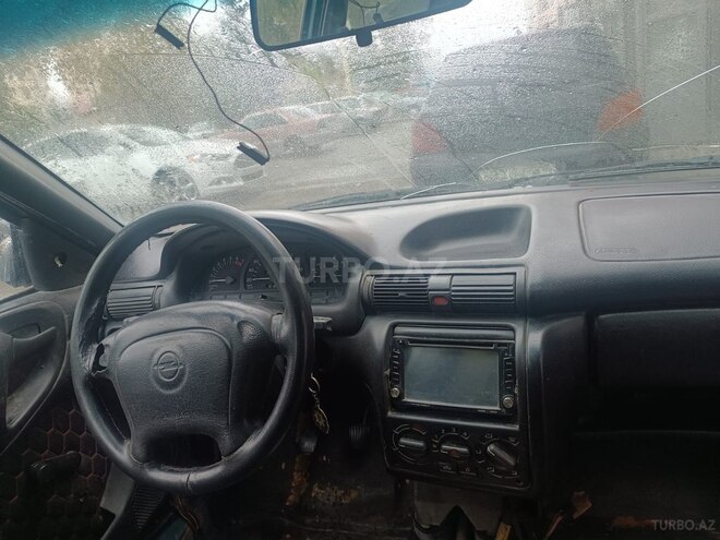 Opel Vectra 1997, 352,800 km - 1.6 л - Bakı