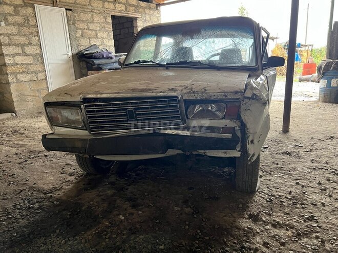 LADA (VAZ) 2107 2005, 58,641 km - 1.6 л - Şabran