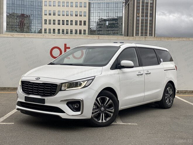 Kia Carnival-2