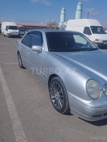 Mercedes E 240 1999, 275,000 km - 2.4 l - Masallı
